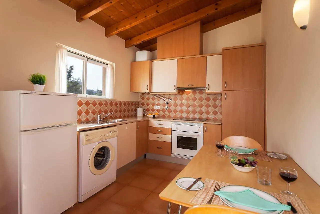 A14 - Cozy Torraltinha Apartment Lagos