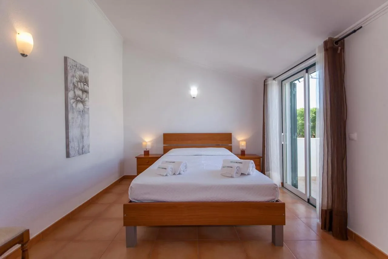 A14 - Cozy Torraltinha Apartment Lagos
